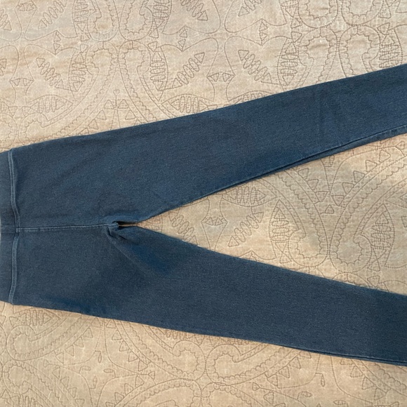 Excellent condition girls Crewcuts soft jean leggings size 10 - Picture 3 of 5